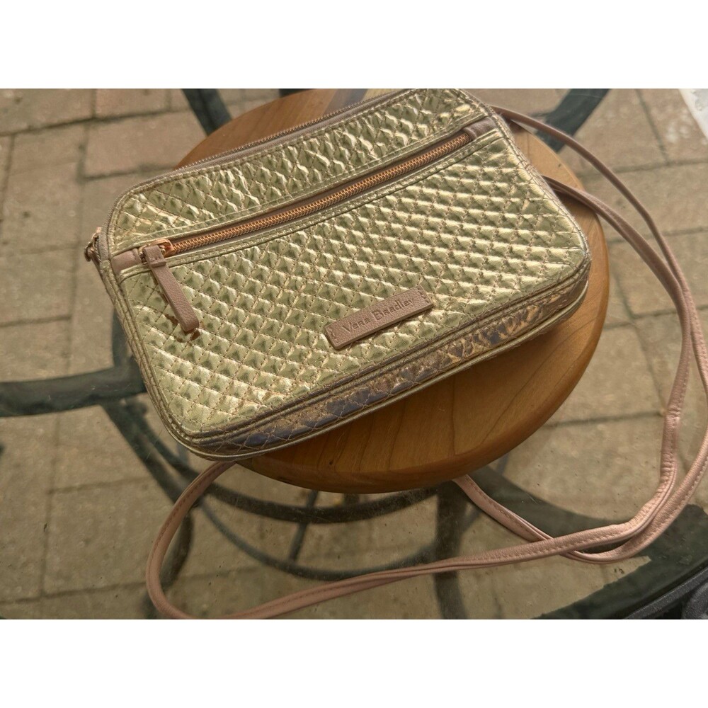 Vera Bradley Metallic Gold Quilted Crossbody Bag Zip Closure Lined Pockets